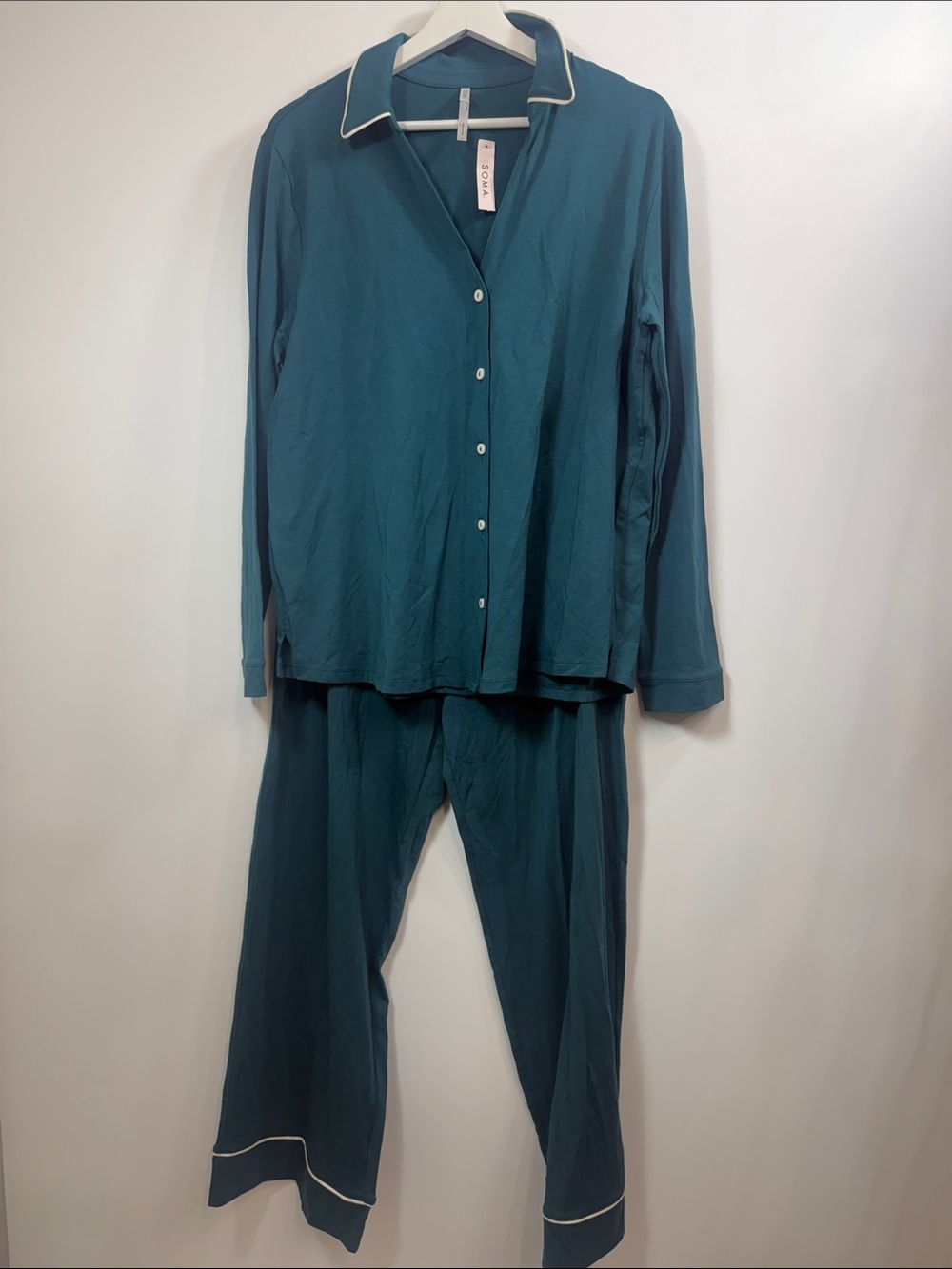 Soma embraceable notch collar top and pants in deep teal size large. NWT.